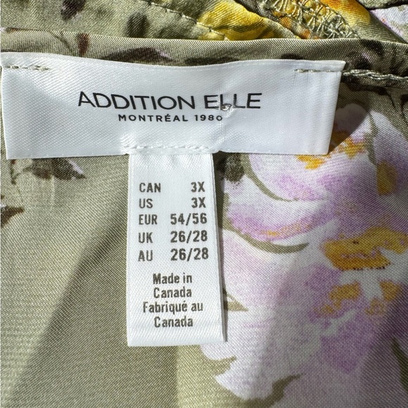 Addition Elle Floral Flutter-Sleeve Wrap Dress Size 3x - Picture 12 of 15